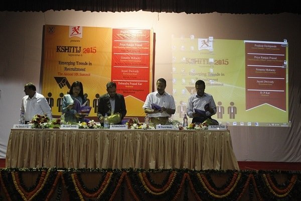 Industry Stalwarts discuss recruitment trends at XIMB HR Conclave